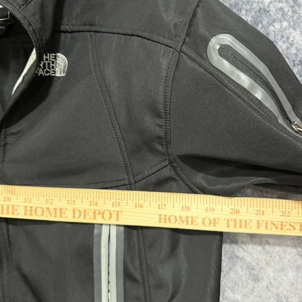 The North Face Men's Small Apex Bionic Full Zip Jacket Multi Zip Pockets Black